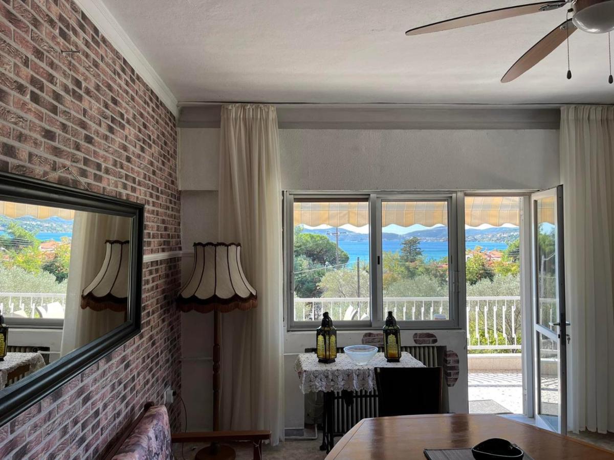 Sea View Palio Apartment PalaiónTsiflíkion エクステリア 写真