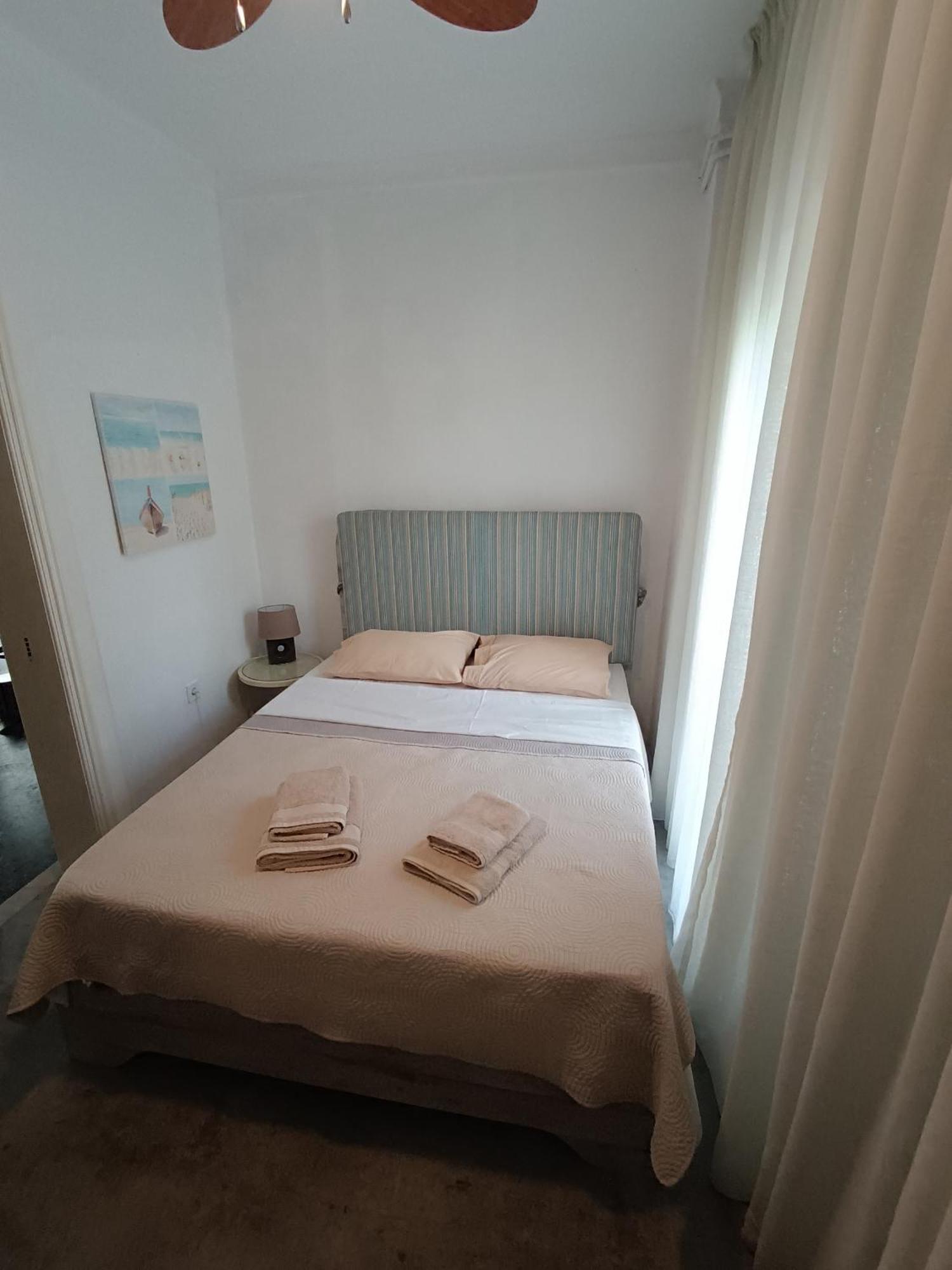 Sea View Palio Apartment PalaiónTsiflíkion エクステリア 写真