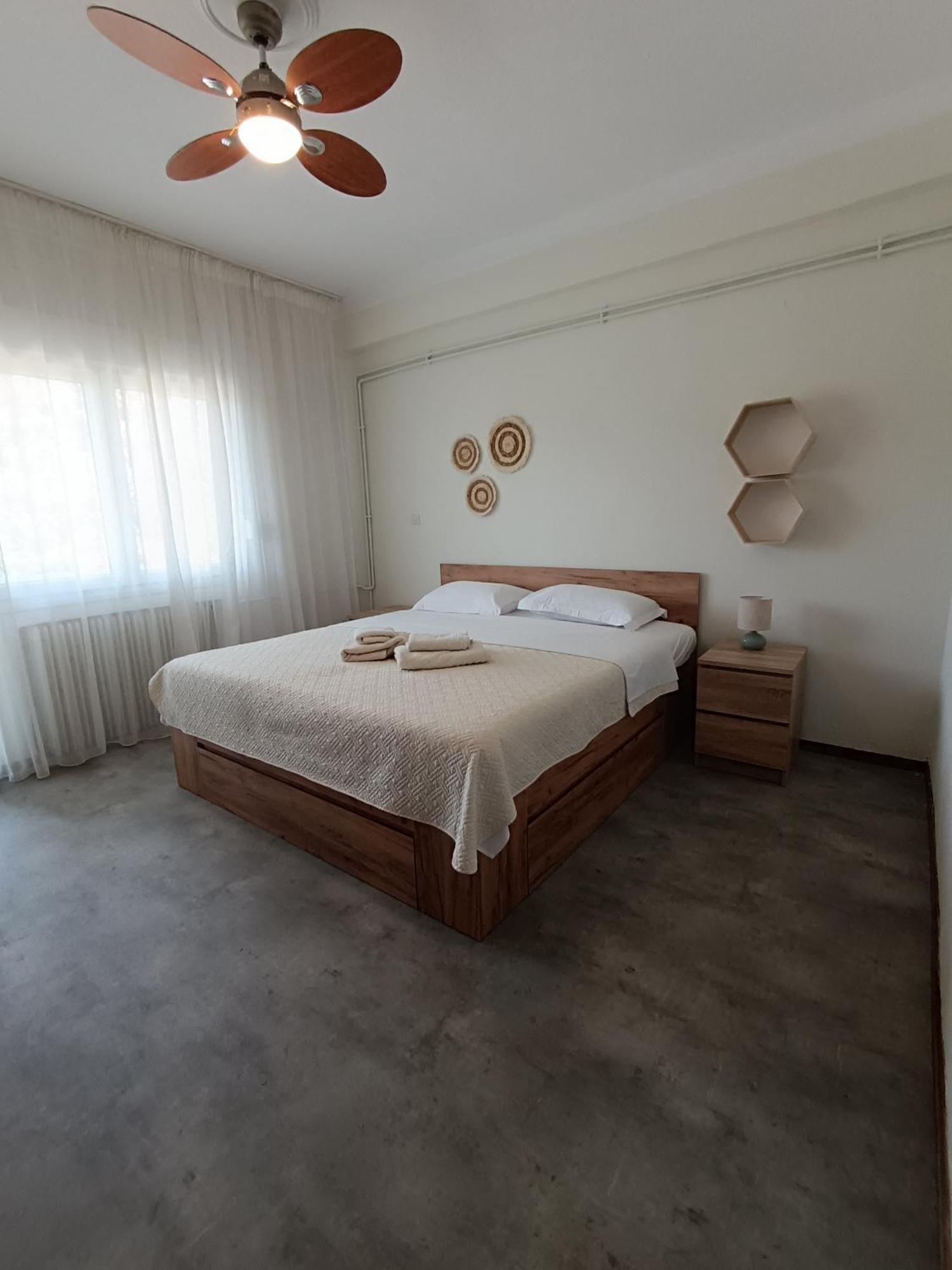 Sea View Palio Apartment PalaiónTsiflíkion エクステリア 写真