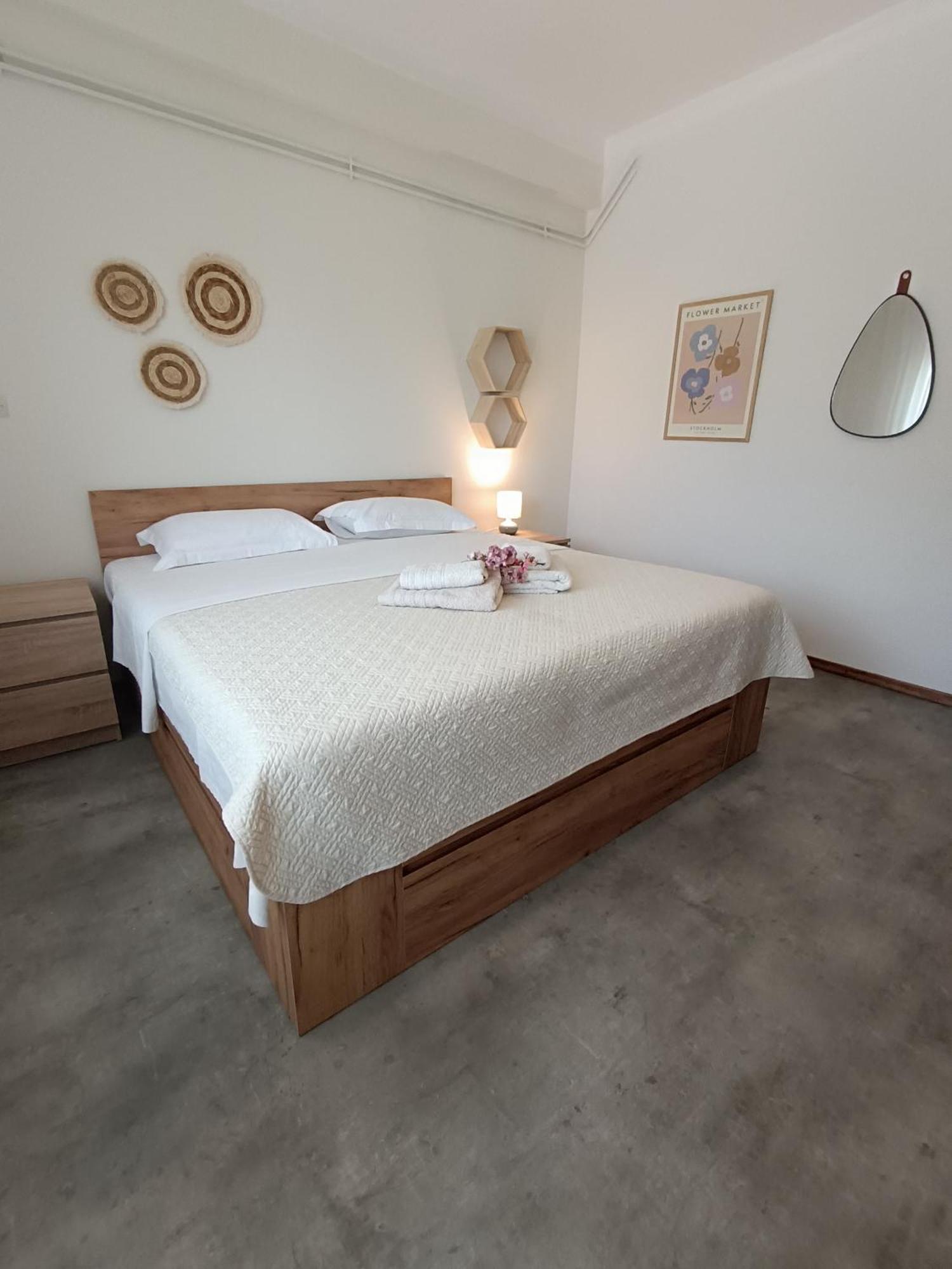 Sea View Palio Apartment PalaiónTsiflíkion エクステリア 写真