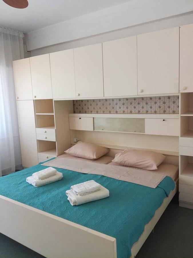 Sea View Palio Apartment PalaiónTsiflíkion エクステリア 写真